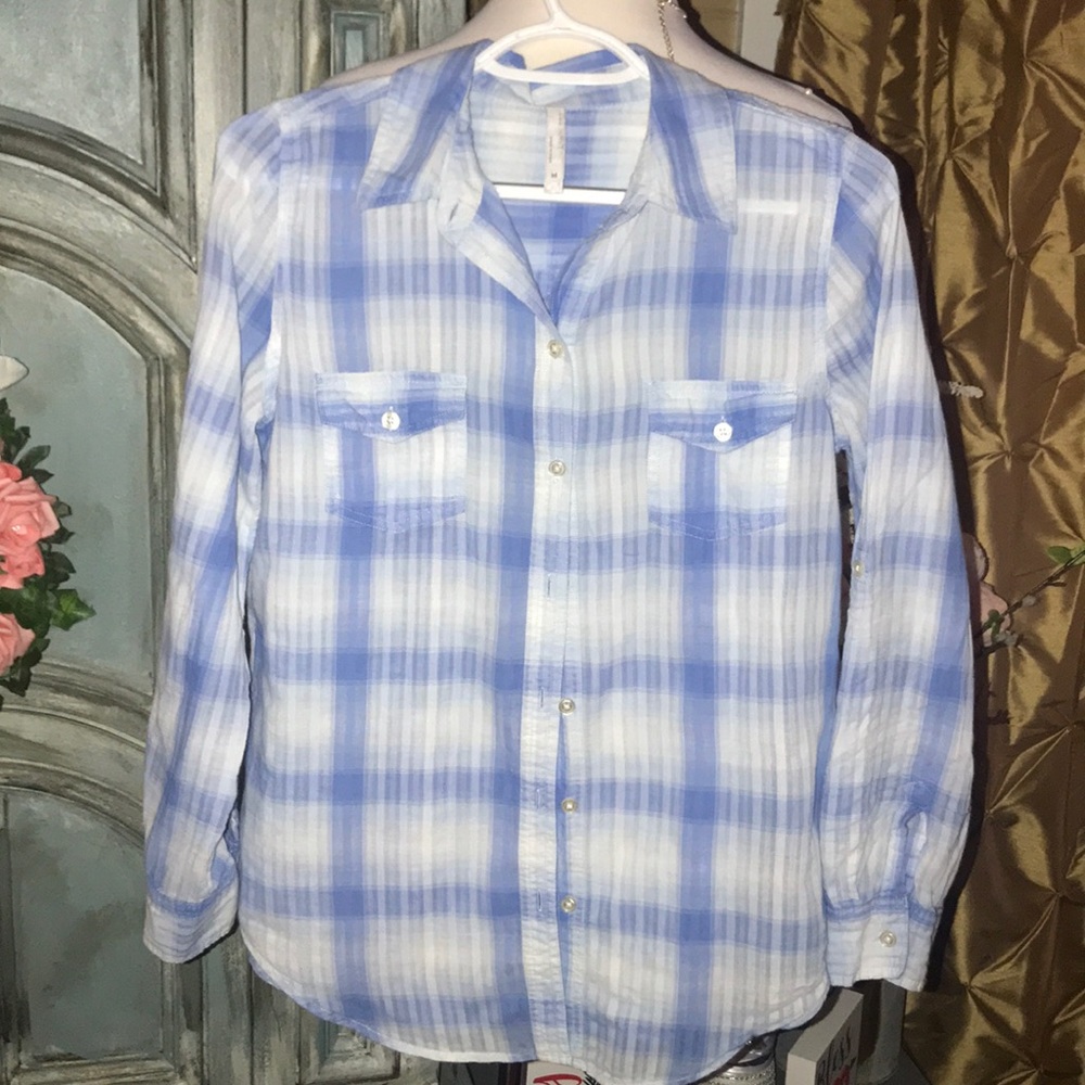 2for15 Nice old navy button down shirt 👚